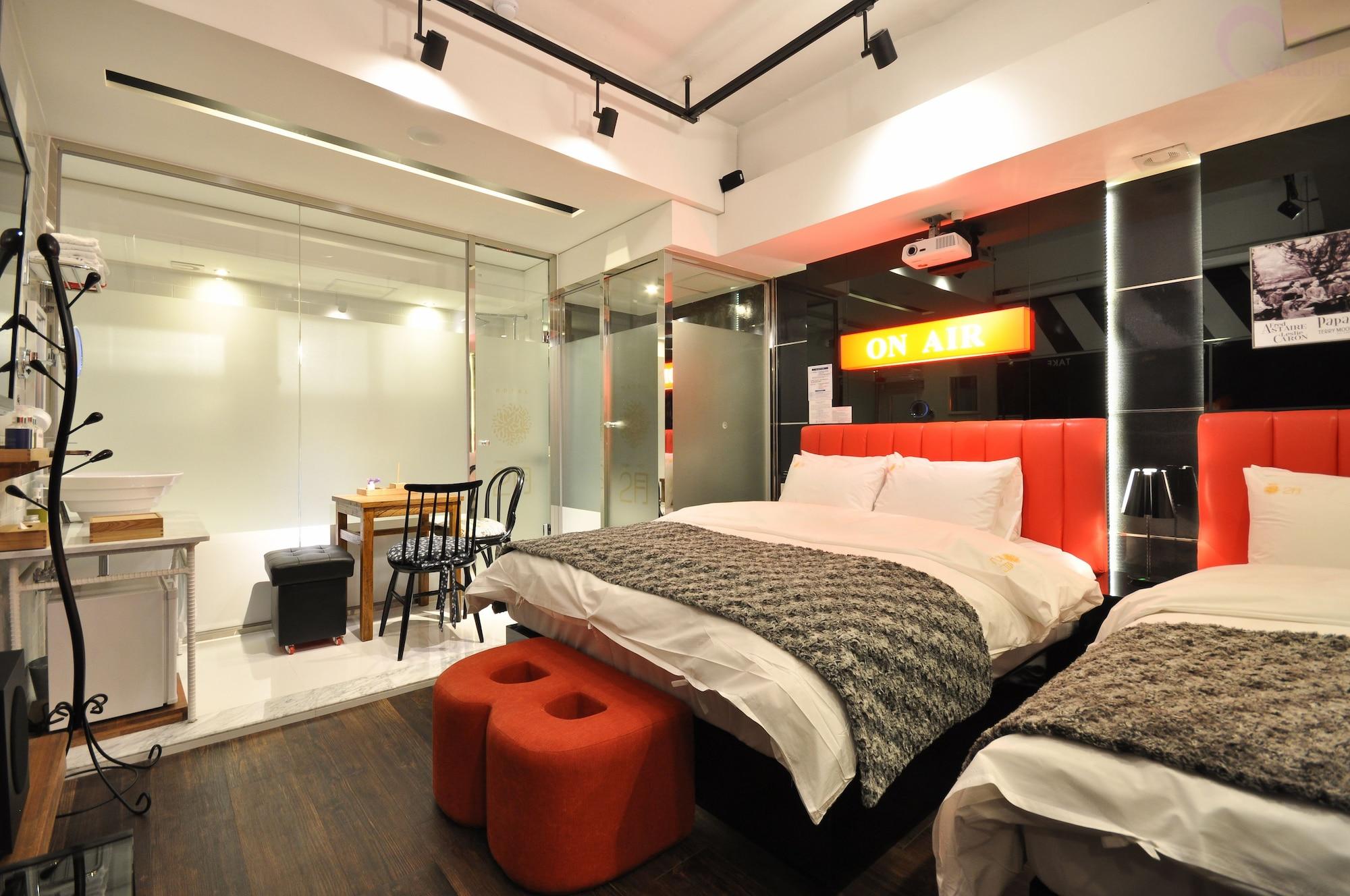 February Hotel Apsan Тэгу Экстерьер фото