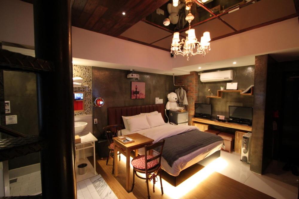February Hotel Apsan Тэгу Экстерьер фото